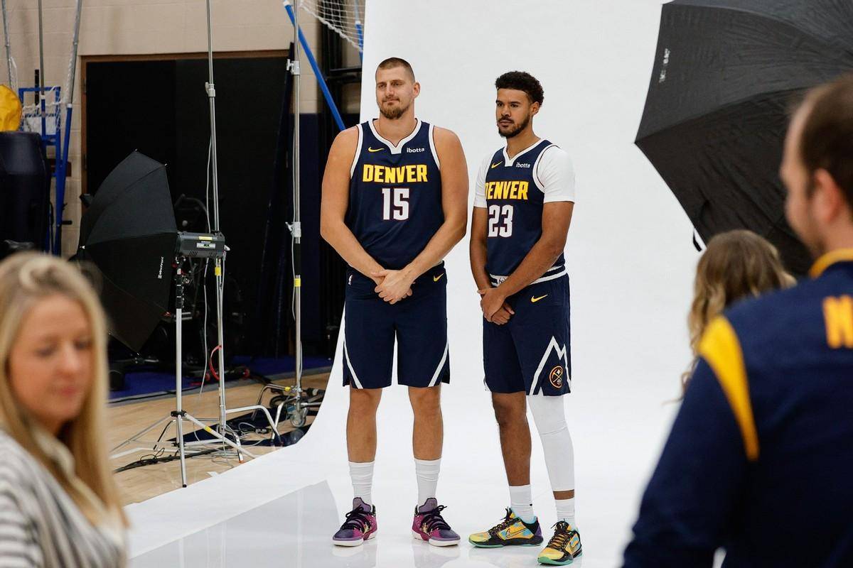 丹佛掘金迎西甲关键赛，今晚手感冰凉，目标明确，资深球员宣示担当(丹佛掘金队队员名单)